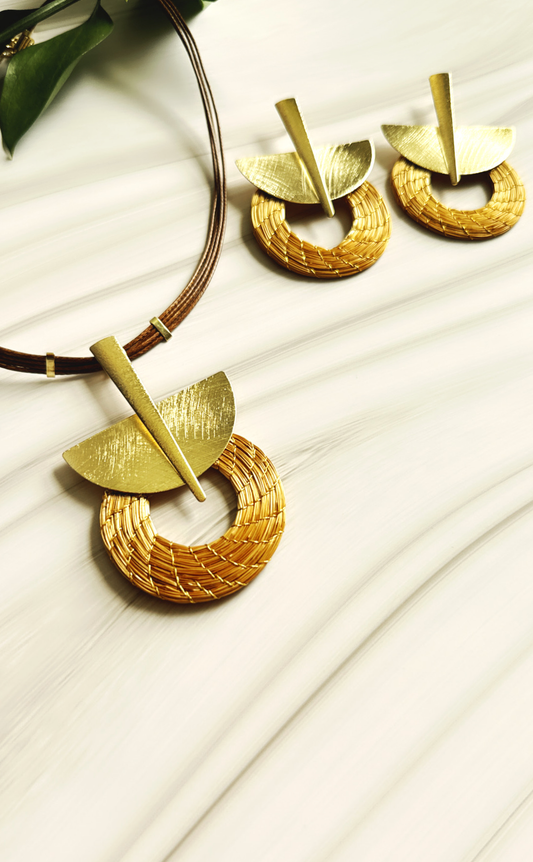 Zamira Golden Grass Necklace