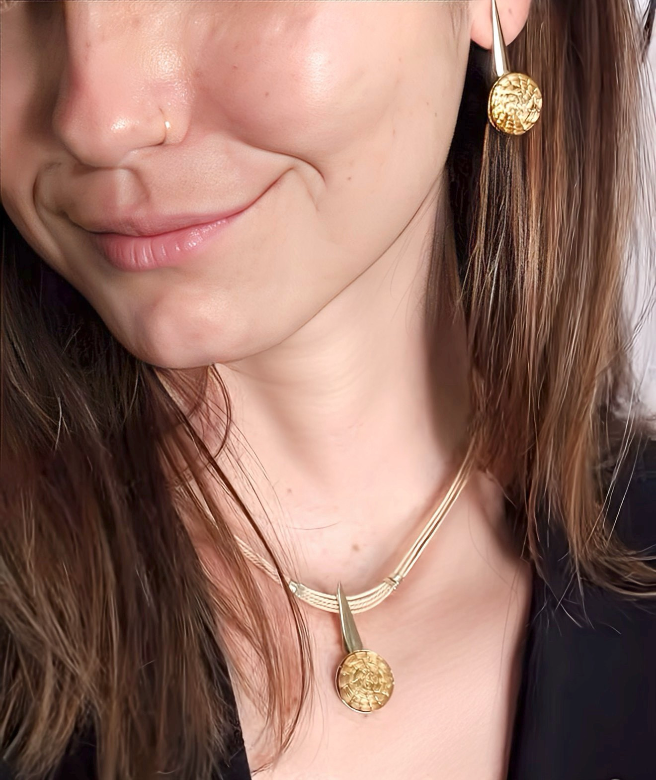 Téa Golden Grass Necklace and Earrings