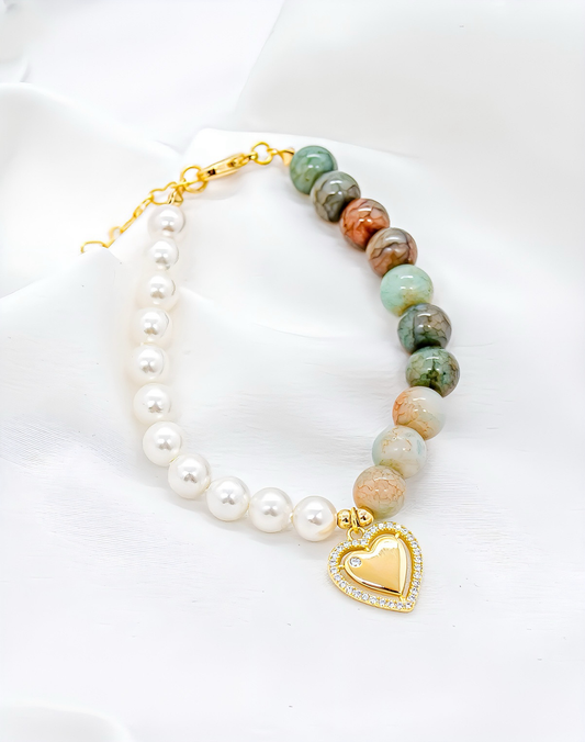 Bracelet with Shell Pearls, Natural Green Jade & Heart Pendant