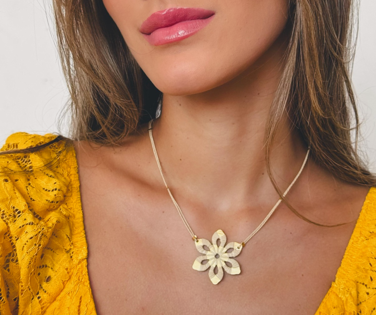 Verna Buriti Fiber Necklace